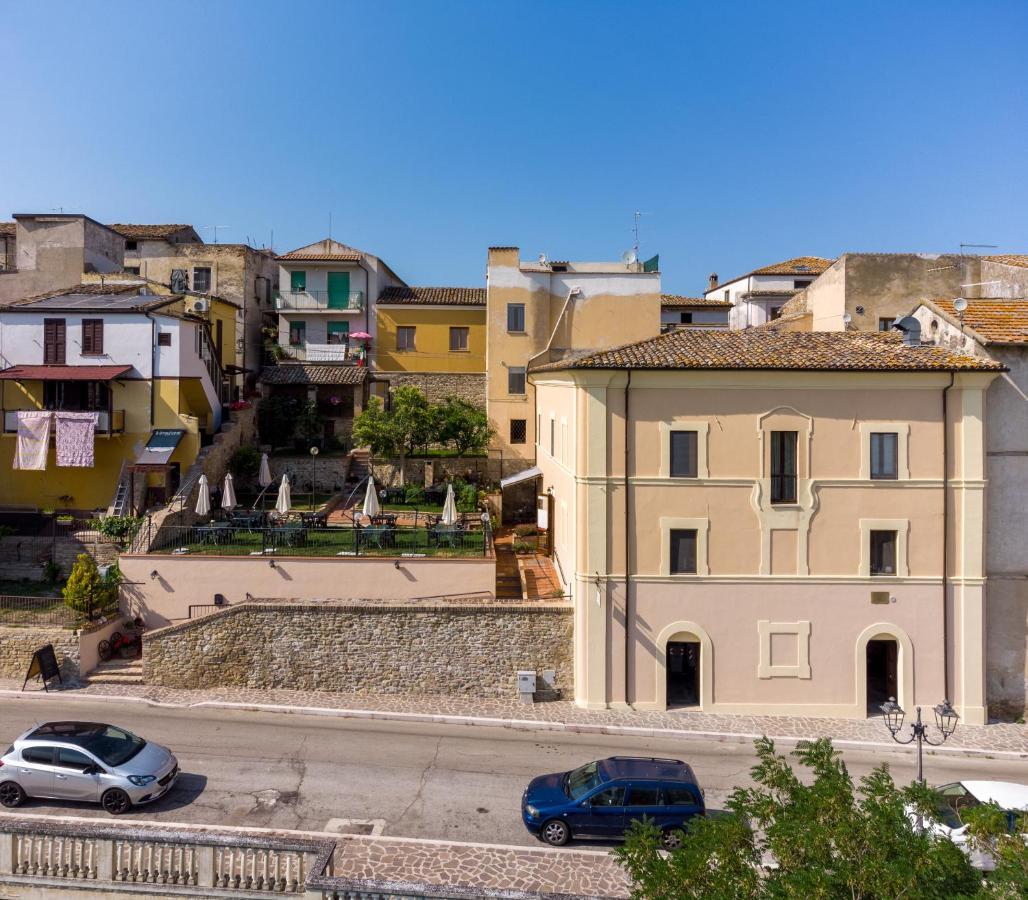 ホテル Palazzo Ducale Castilenti エクステリア 写真